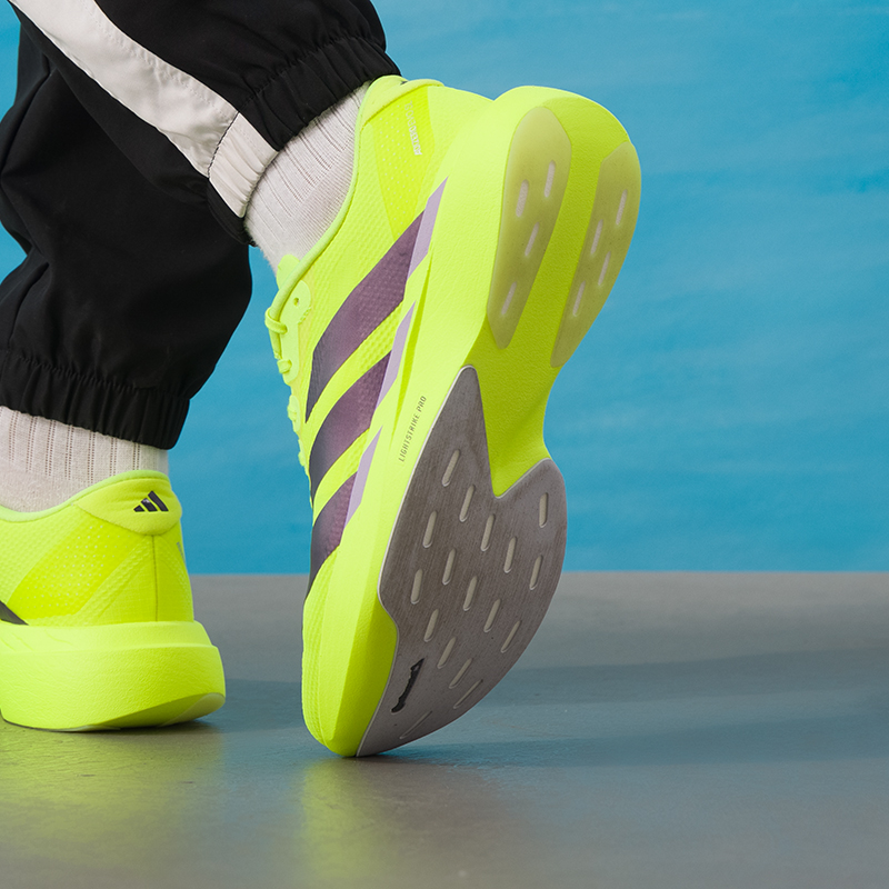 Chaussures pour hommes Adidas, - Lightweight Road Running Shoes avis et prix